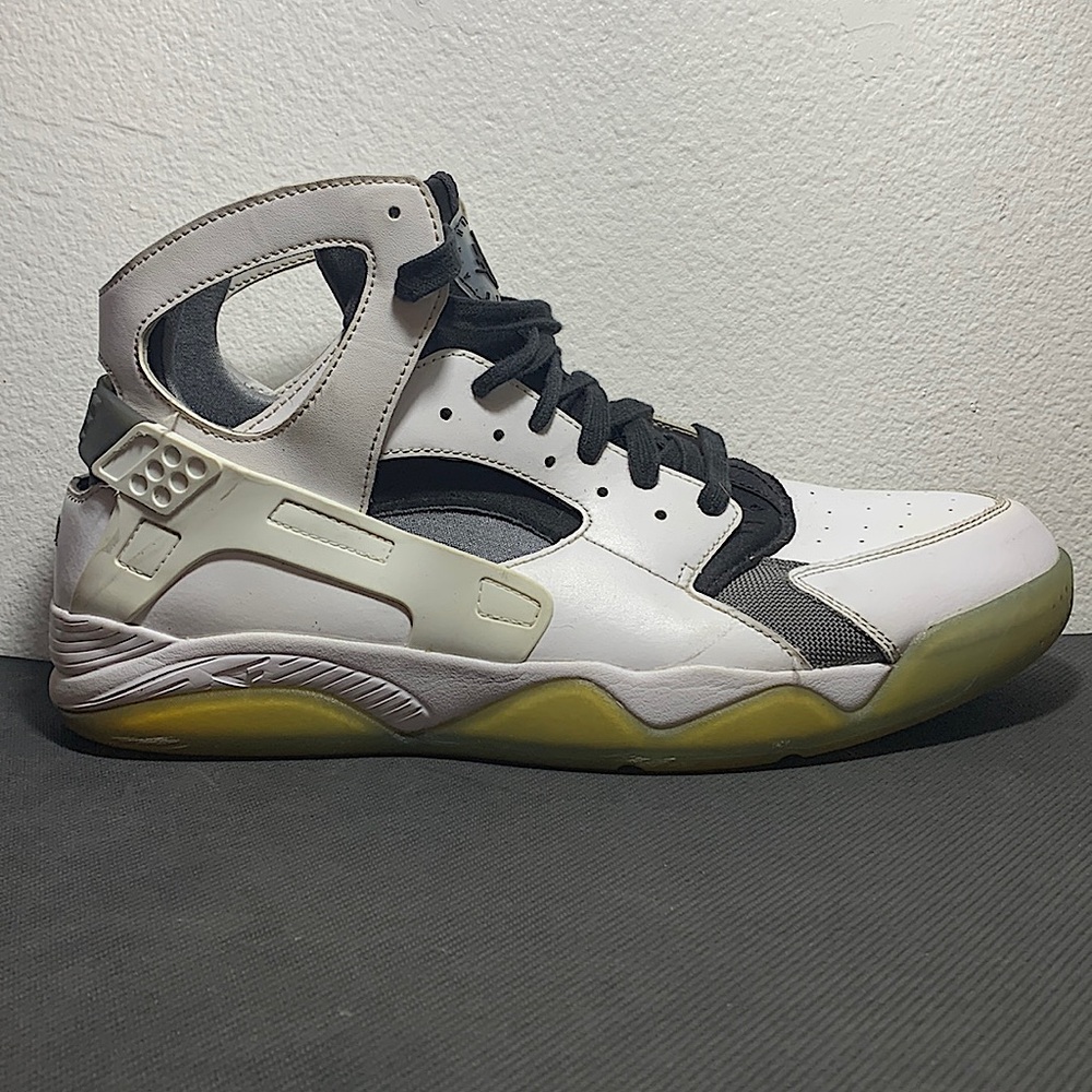 Nike Air Huraches ‘white ice’ 2014